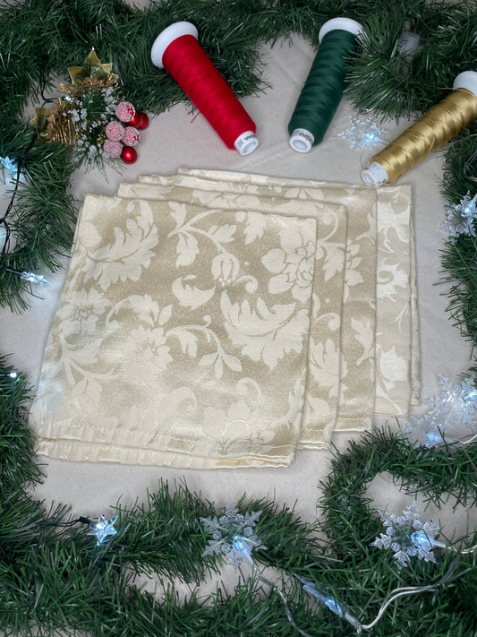 4 Poinsettia Jacquard Dinner Napkins - light gold