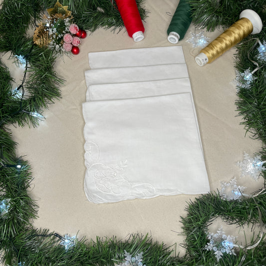 4 White Cotton Dinner Napkins